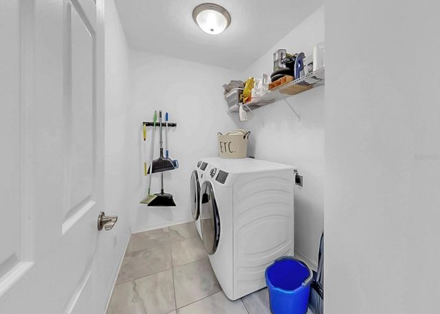 10322 WINE PRESS AVENUE, Riverview, FL 33578