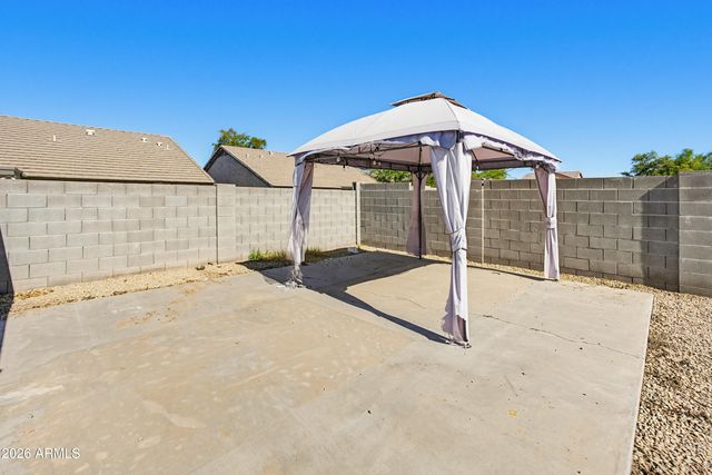 3818 W CARSON Road, Phoenix, AZ 85041