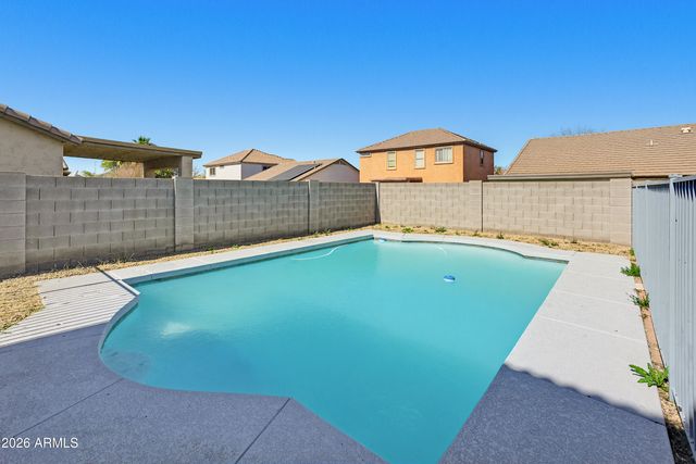 3818 W CARSON Road, Phoenix, AZ 85041