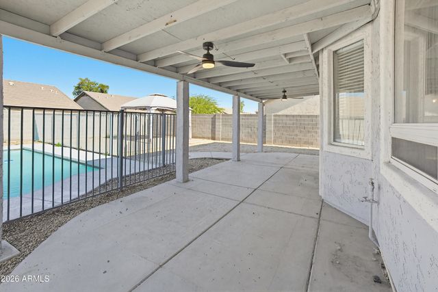 3818 W CARSON Road, Phoenix, AZ 85041