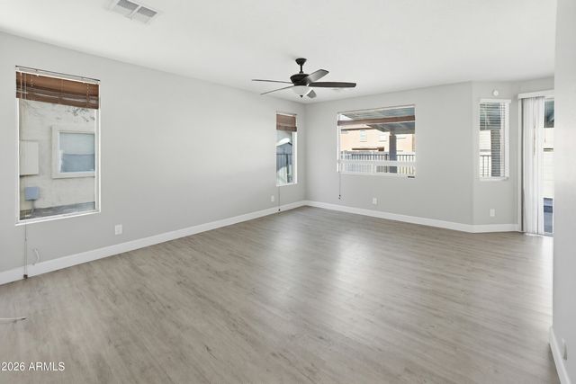 3818 W CARSON Road, Phoenix, AZ 85041