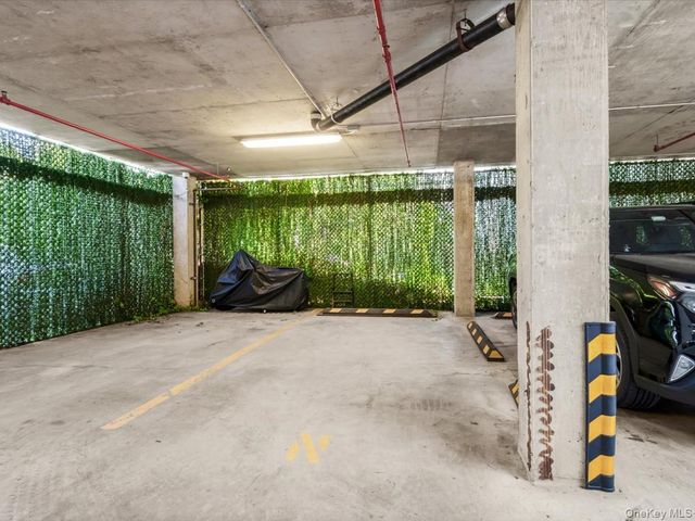 651 New York Avenue 503, Brooklyn, NY 11203