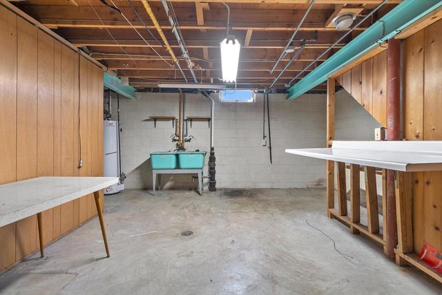 1545 Ostergaard AVENUE, Racine, WI 53406