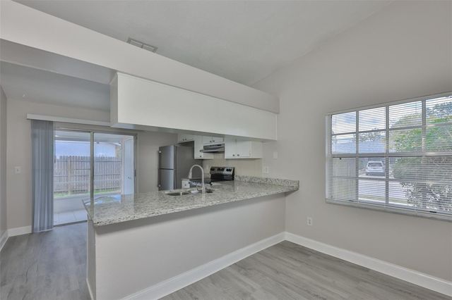 1720 OAK BRANCH COURT, Brandon, FL 33511