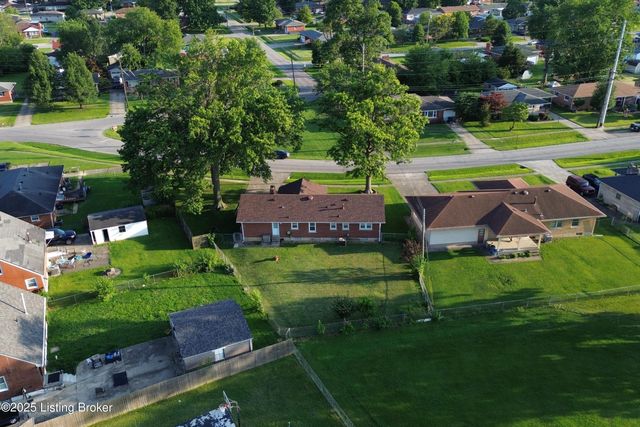 2301 Farnsley Rd, Louisville, KY 40216