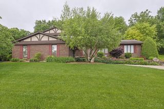 19 Lora Lane, Hamilton, OH 45013