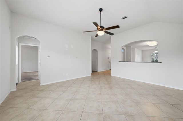 2819 Halcyon Time Trail, Houston, TX 77045