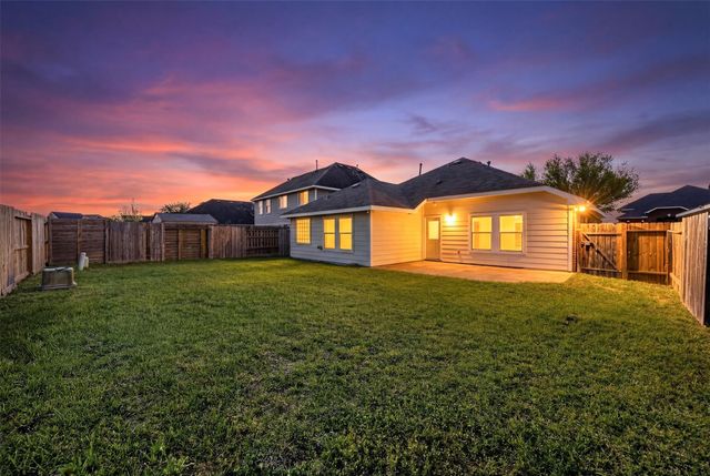 2819 Halcyon Time Trail, Houston, TX 77045