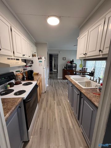 25 County Road 120, Moulton, AL 35650