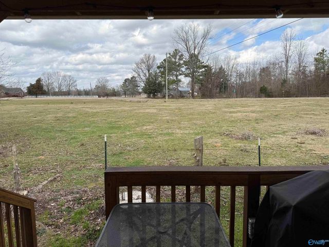 25 County Road 120, Moulton, AL 35650