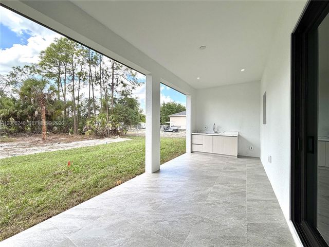 4283 10th St NE, Naples, FL 34120