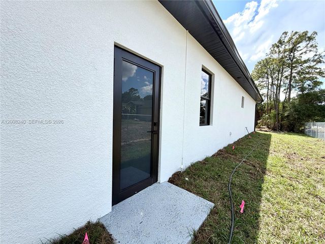 4283 10th St NE, Naples, FL 34120