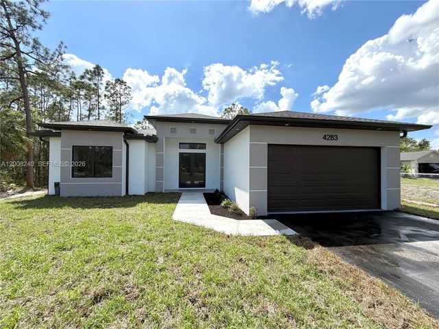 4283 10th St NE, Naples, FL 34120