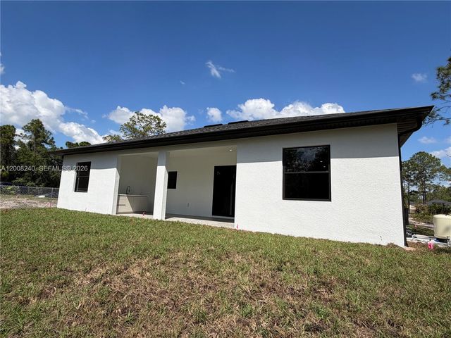 4283 10th St NE, Naples, FL 34120