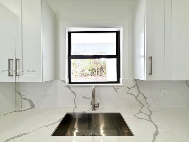4283 10th St NE, Naples, FL 34120