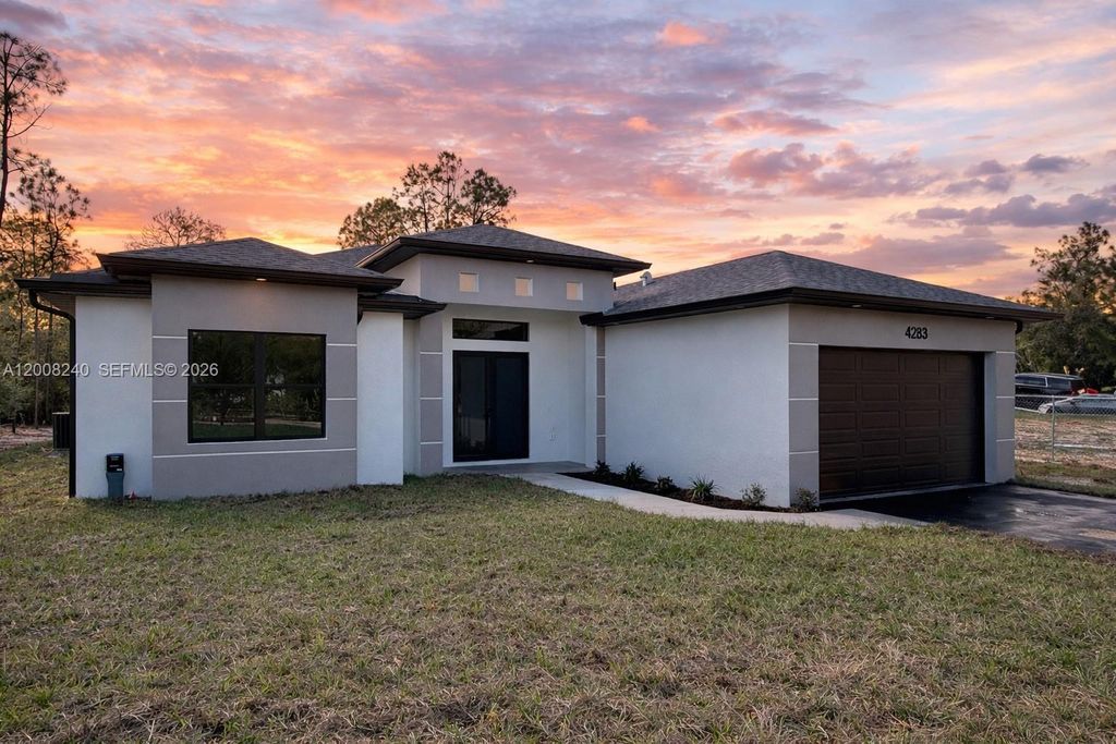 4283 10th St NE, Naples, FL 34120