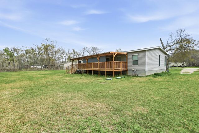 365 County Road 4017, Dayton, TX 77535