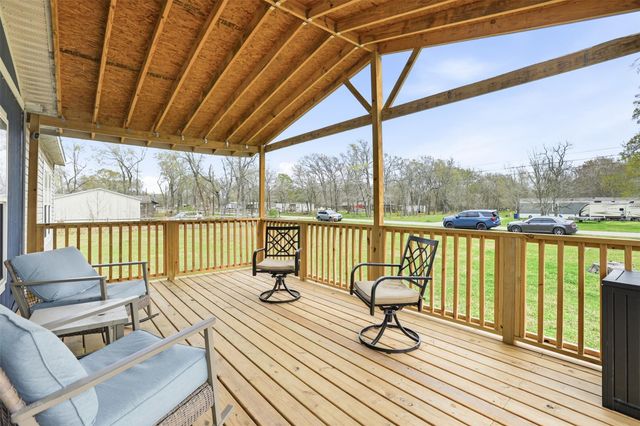 365 County Road 4017, Dayton, TX 77535