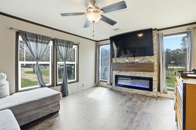 365 County Road 4017, Dayton, TX 77535