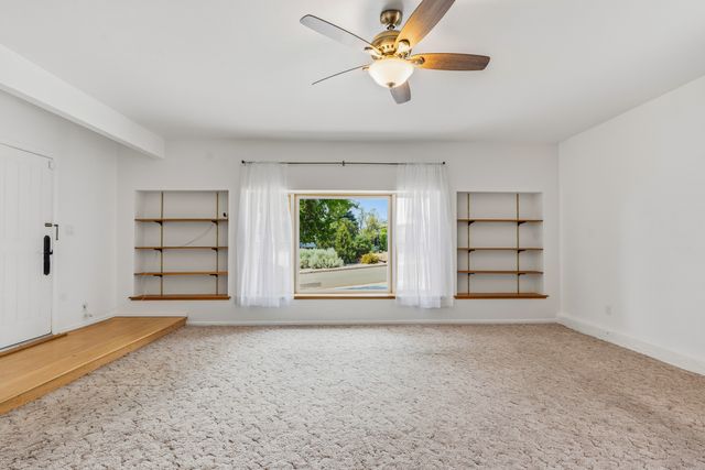1113 S Luna Circle, Santa Fe, NM 87501