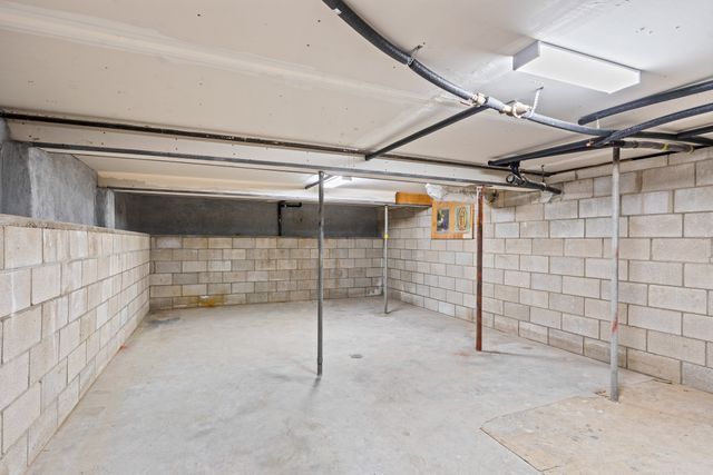 1113 S Luna Circle, Santa Fe, NM 87501