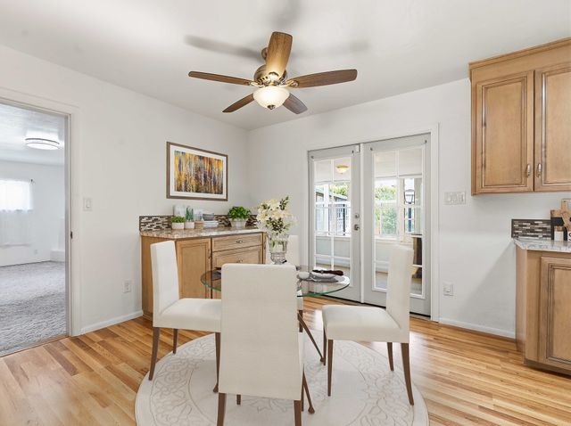 1113 S Luna Circle, Santa Fe, NM 87501