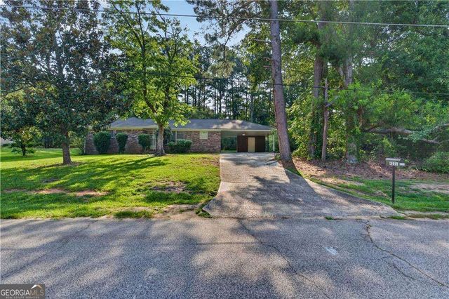 4231 Renda Place, Powder Springs, GA 30127