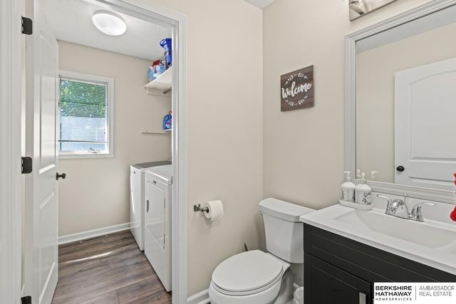 17057 Orchard Avenue, Omaha, NE 68135