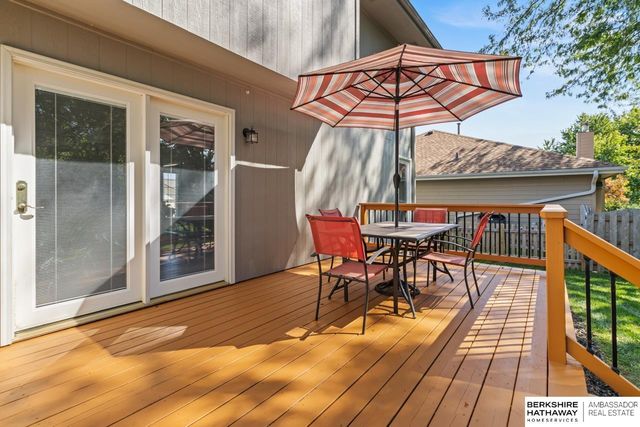 17057 Orchard Avenue, Omaha, NE 68135