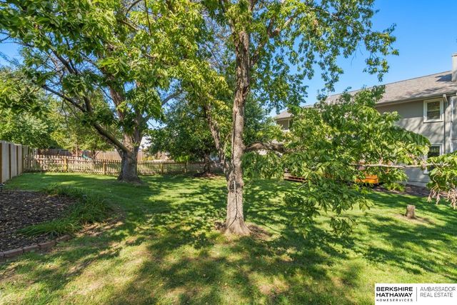 17057 Orchard Avenue, Omaha, NE 68135