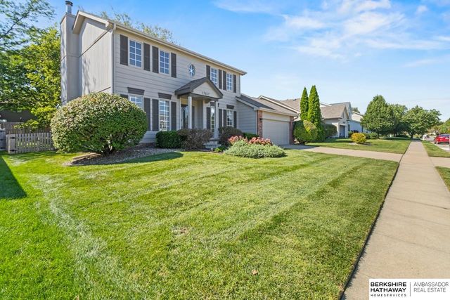 17057 Orchard Avenue, Omaha, NE 68135