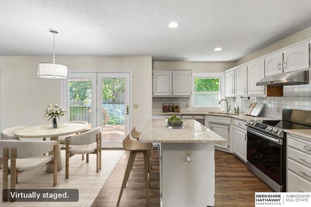 17057 Orchard Avenue, Omaha, NE 68135