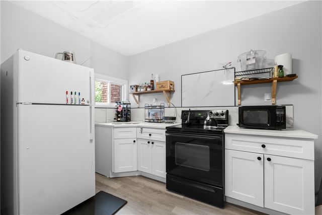 419 Woodward Avenue, Mckees Rocks, PA 15136