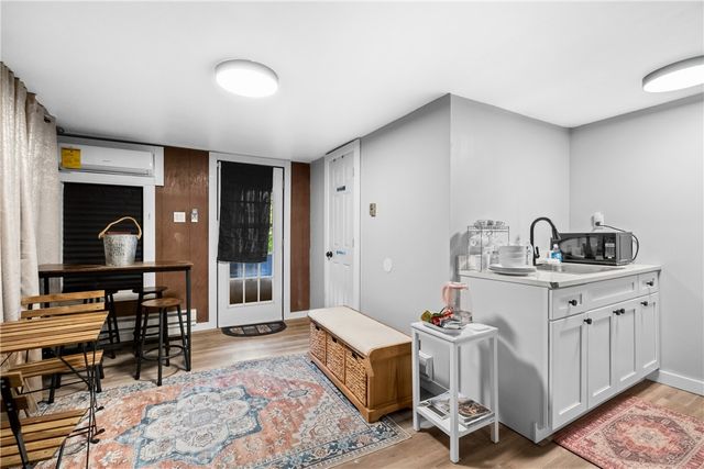 419 Woodward Avenue, Mckees Rocks, PA 15136