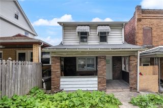 419 Woodward Avenue, Mckees Rocks, PA 15136
