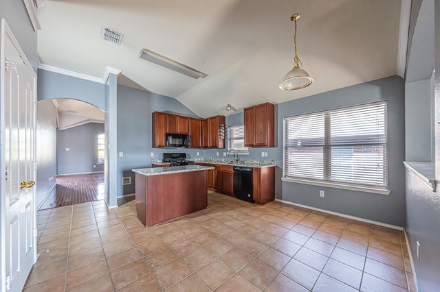 8115 Guadalupe Road, Arlington, TX 76002