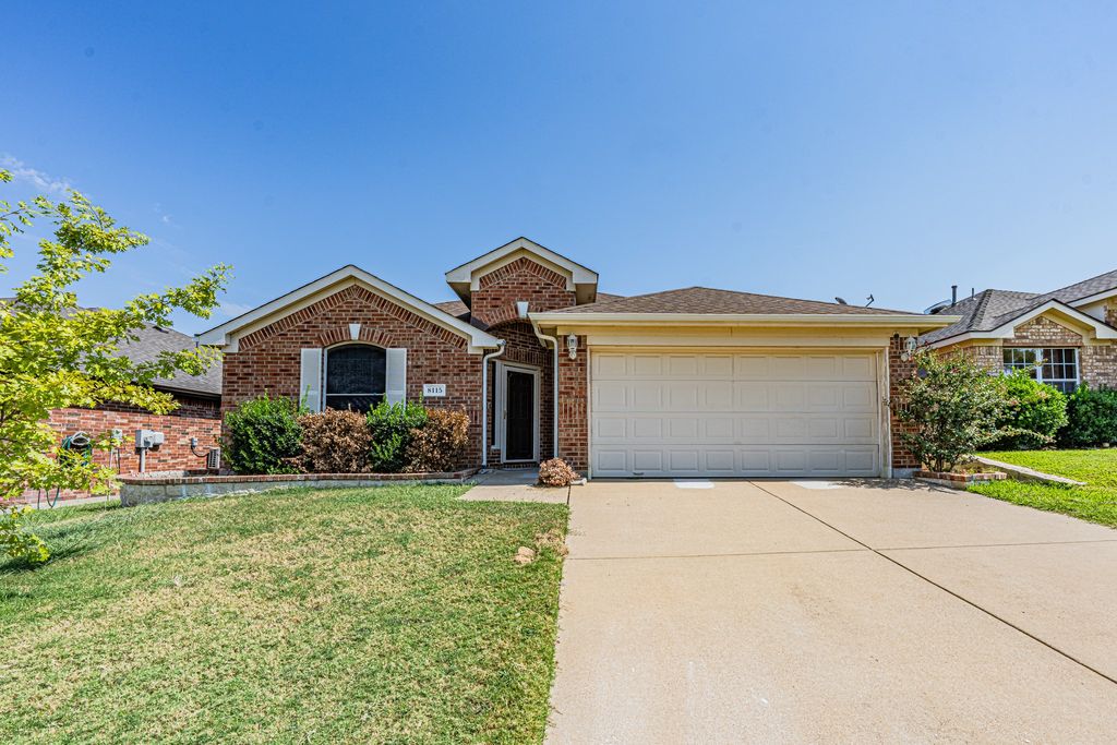 8115 Guadalupe Road, Arlington, TX 76002