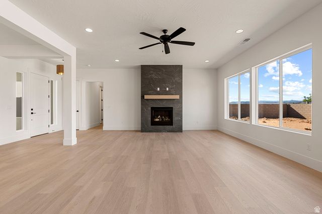 1585 E BLACK BRUSH DR, Washington, UT 84780