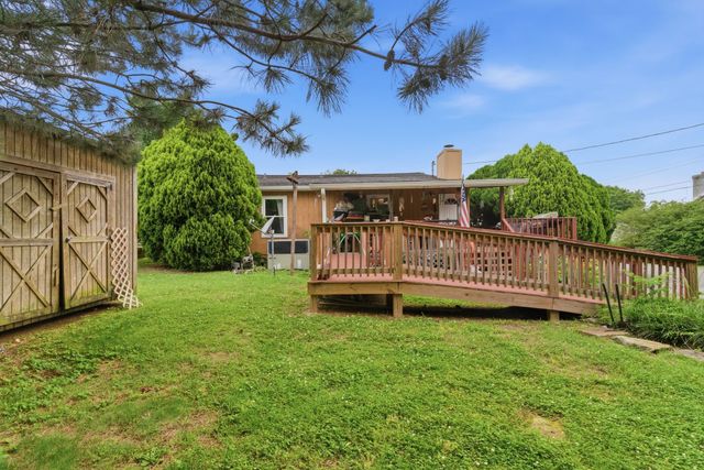 114 28th St, Old Hickory, TN 37138