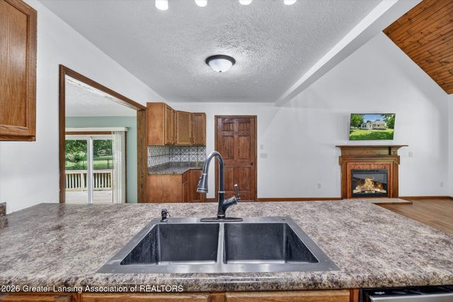 1515 Haslett Road, Williamston, MI 48895