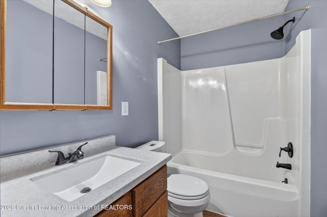 1515 Haslett Road, Williamston, MI 48895