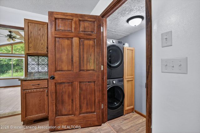 1515 Haslett Road, Williamston, MI 48895