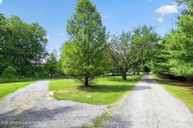 1515 Haslett Road, Williamston, MI 48895