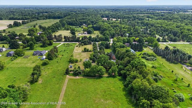 1515 Haslett Road, Williamston, MI 48895