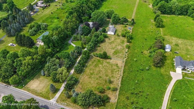 1515 Haslett Road, Williamston, MI 48895