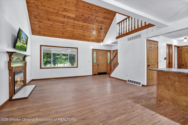 1515 Haslett Road, Williamston, MI 48895