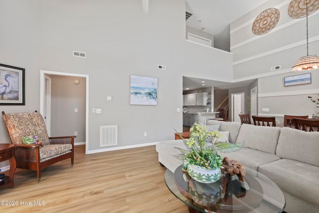 119 Lighthouse Drive, Carolina Beach, NC 28428