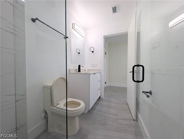 798 Bell BLVD S, Lehigh Acres, FL 33974