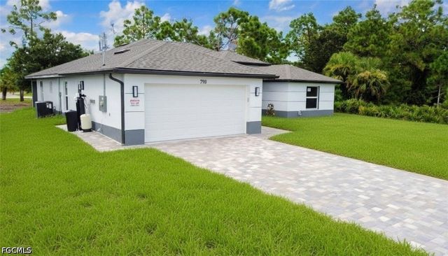 798 Bell BLVD S, Lehigh Acres, FL 33974