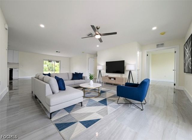 798 Bell BLVD S, Lehigh Acres, FL 33974